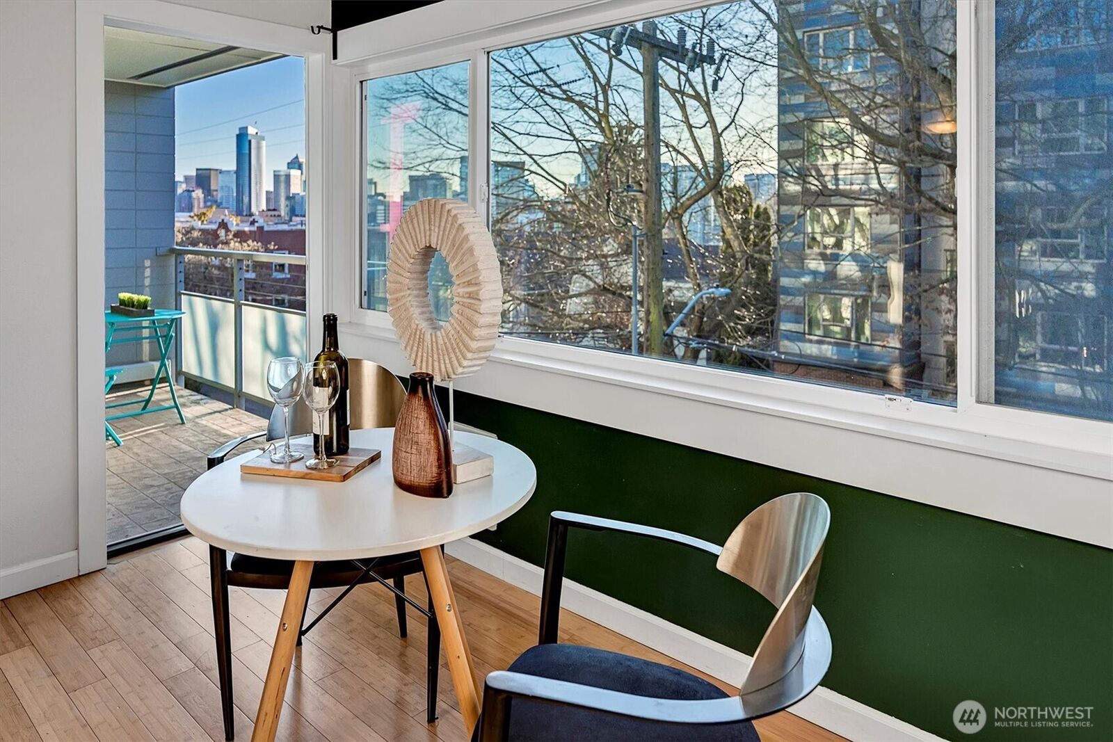 Property Photo:  705 E Republican Street 302  WA 98102 