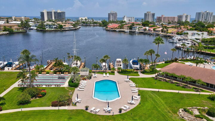 Property Photo: 3401 Spanish Trail 251 FL 33483
