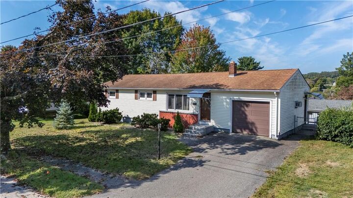 131 Woodland Avenue  Cranston RI 02920 photo