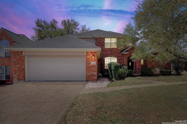 18019 Marble Spg  San Antonio TX 78258 photo