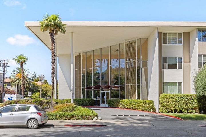 Property Photo: 200 Elm Street 107 CA 94401