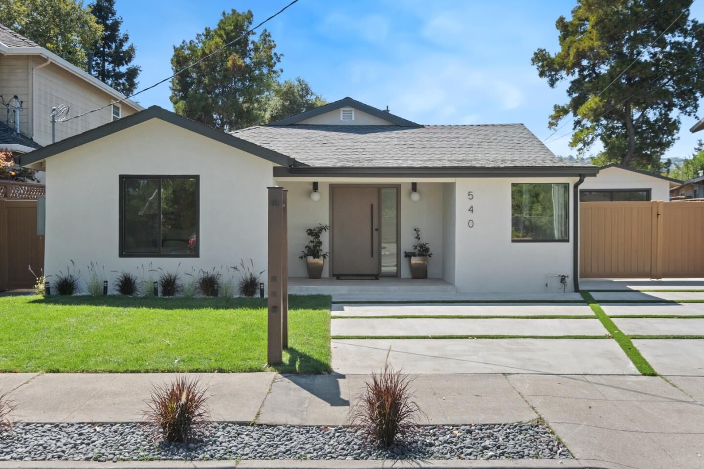 Property Photo:  540 Sapphire Street  CA 94062 