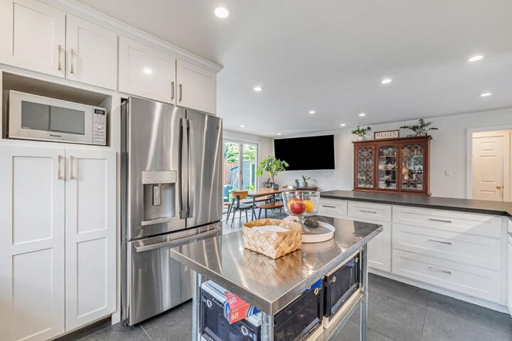 1523 Shaw Drive  San Jose CA 95118 photo