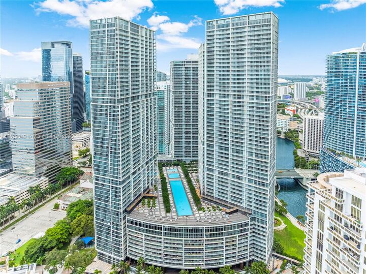465 Brickell Ave 4801  Miami FL 33131 photo