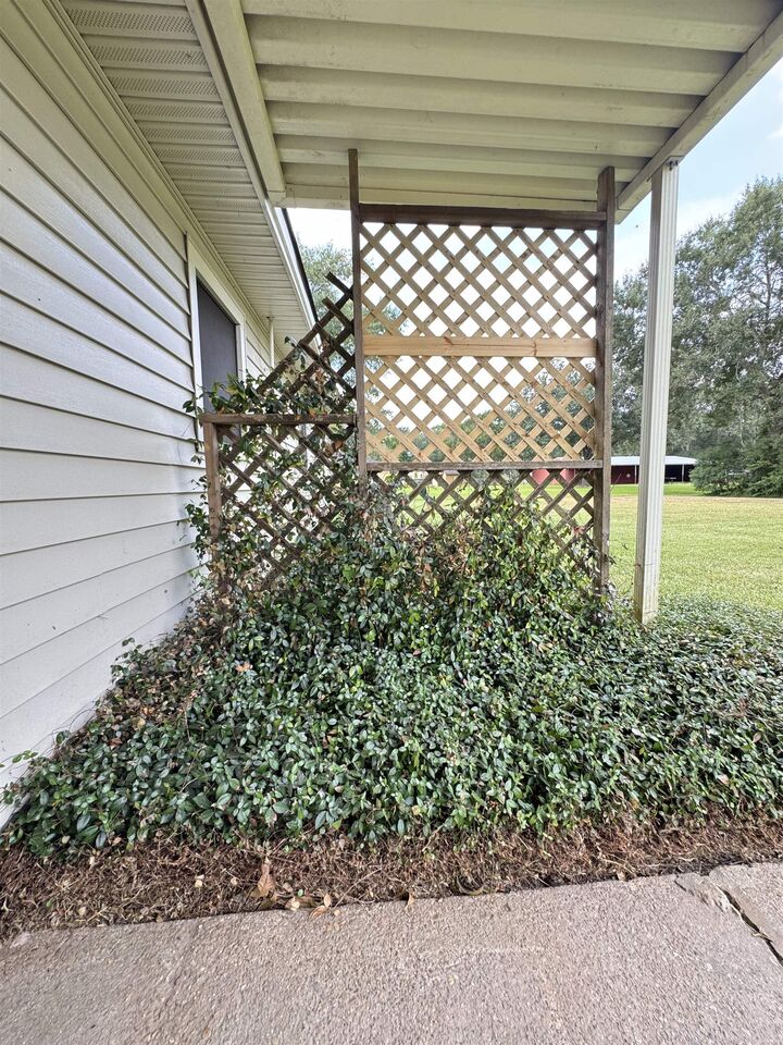 Property Photo:  3267 62nd  TX 77640 