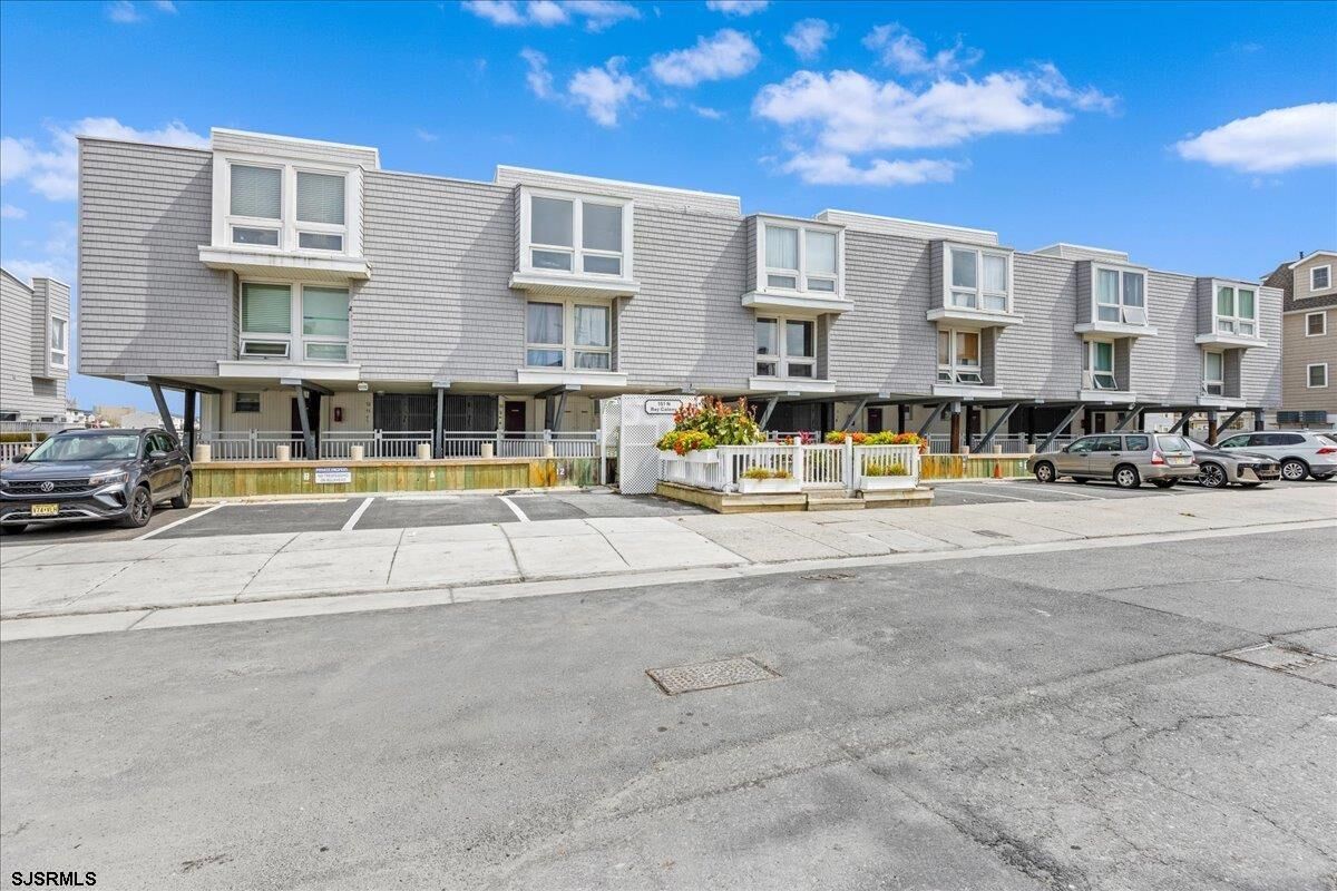 Property Photo:  151 N Annapolis Ave 7  NJ 08401 