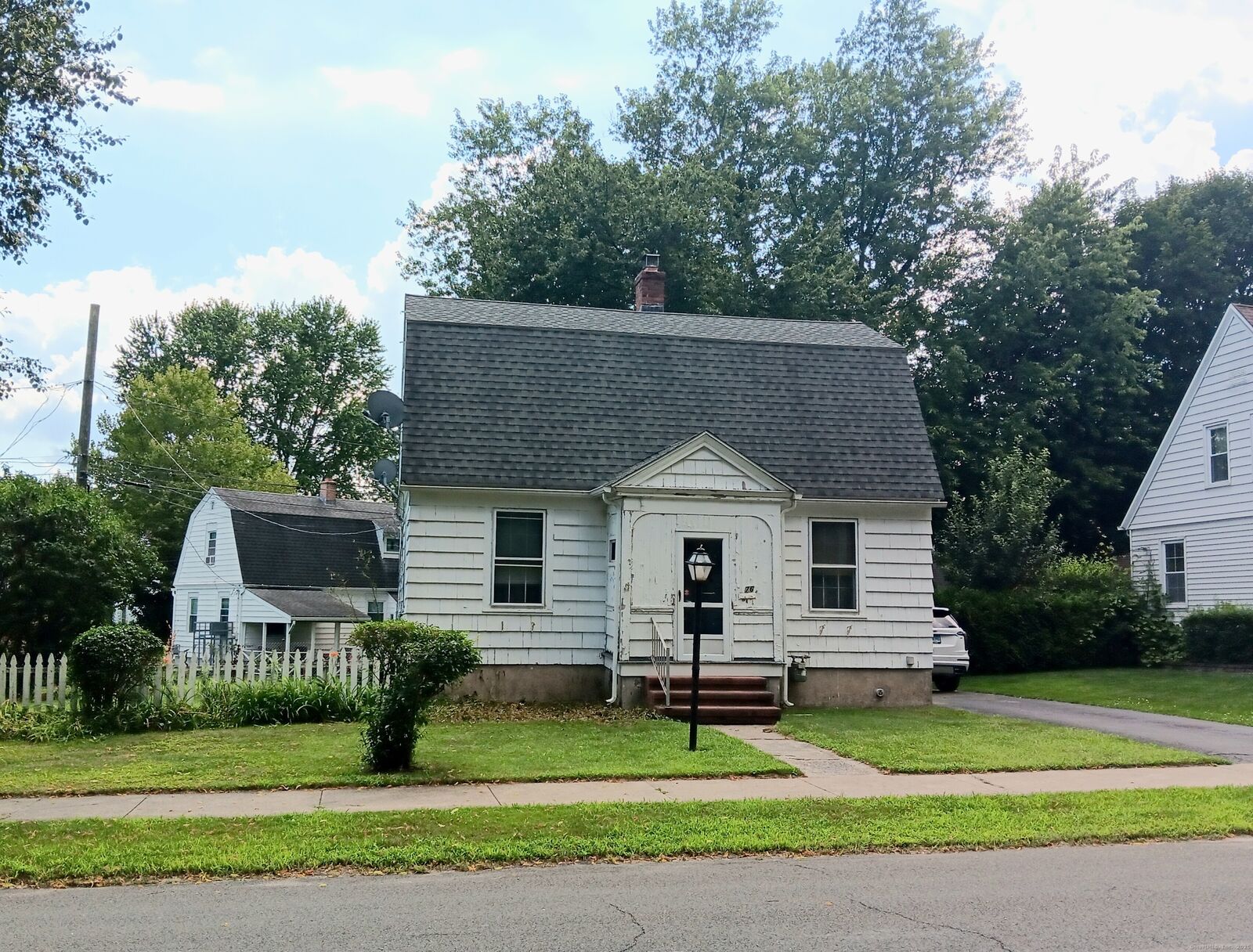 Property Photo: 76 Brookdale Lane CT 06705