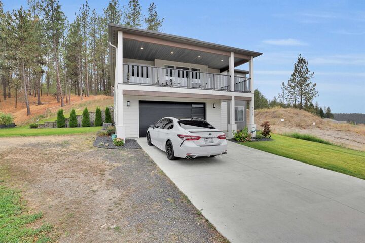 Property Photo:  5230 S Lincoln Way  WA 99224 