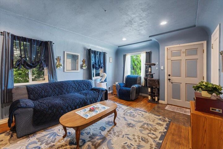 Property Photo: 2204 E Joseph Ave WA 99208