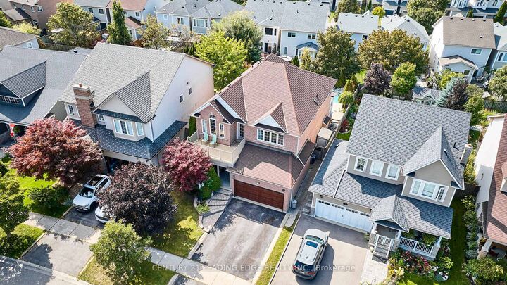 Property Photo:  74 Darius Harns Drive  ON L1M 2G7 