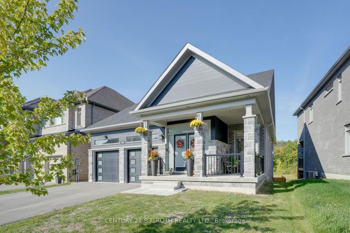 Property Photo:  99 Franklin Trail  ON L9J 0J1 