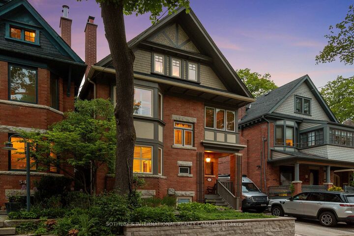 Property Photo:  52 Nina Street  ON M5R 1Z4 