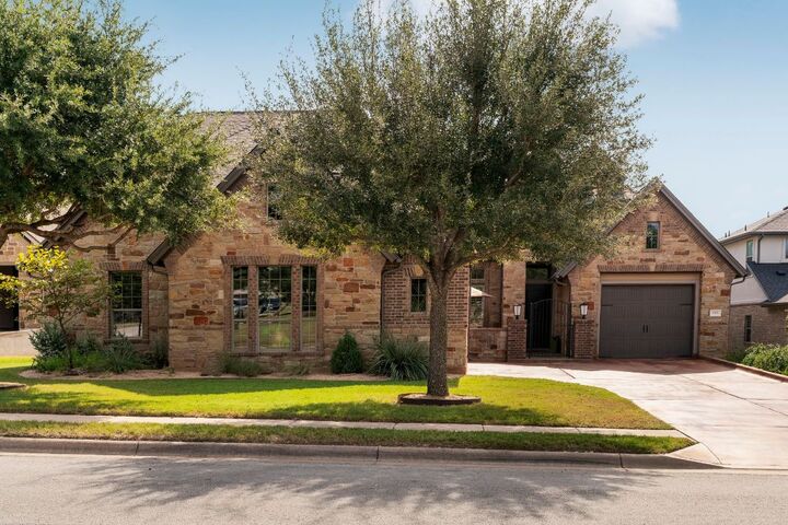 Property Photo:  685 Naples Lane  TX 78737 