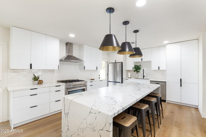 Property Photo:  8024 E Hubbell Street  AZ 85257 