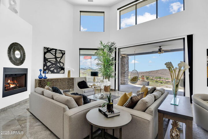 Property Photo:  13209 N 17th Place  AZ 85022 