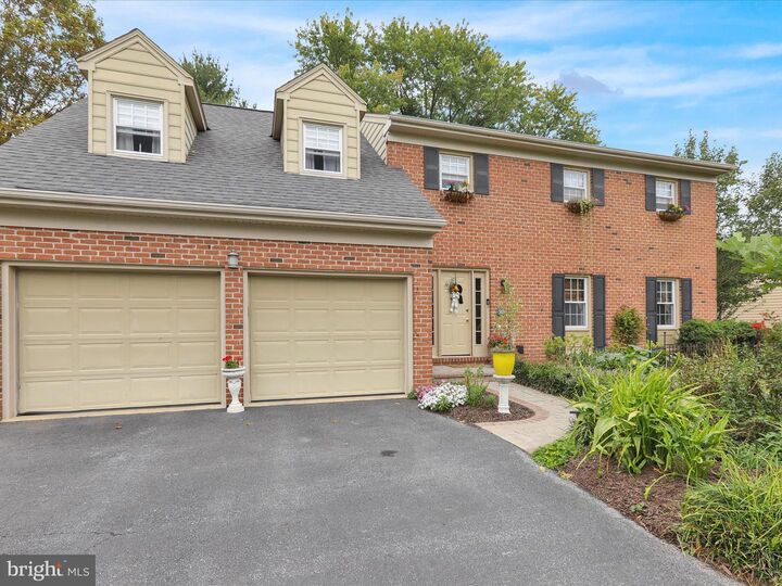 Property Photo: 561 Millcross Road PA 17601
