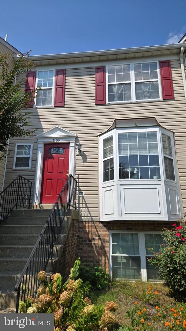 Property Photo:  1105 Simsbury Court  MD 21114 