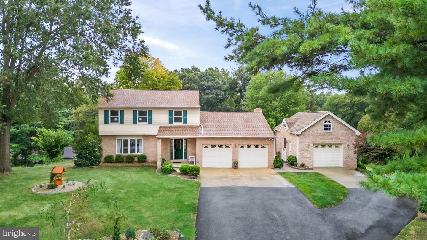 Property Photo: 536 Dawson Tract DE 19707