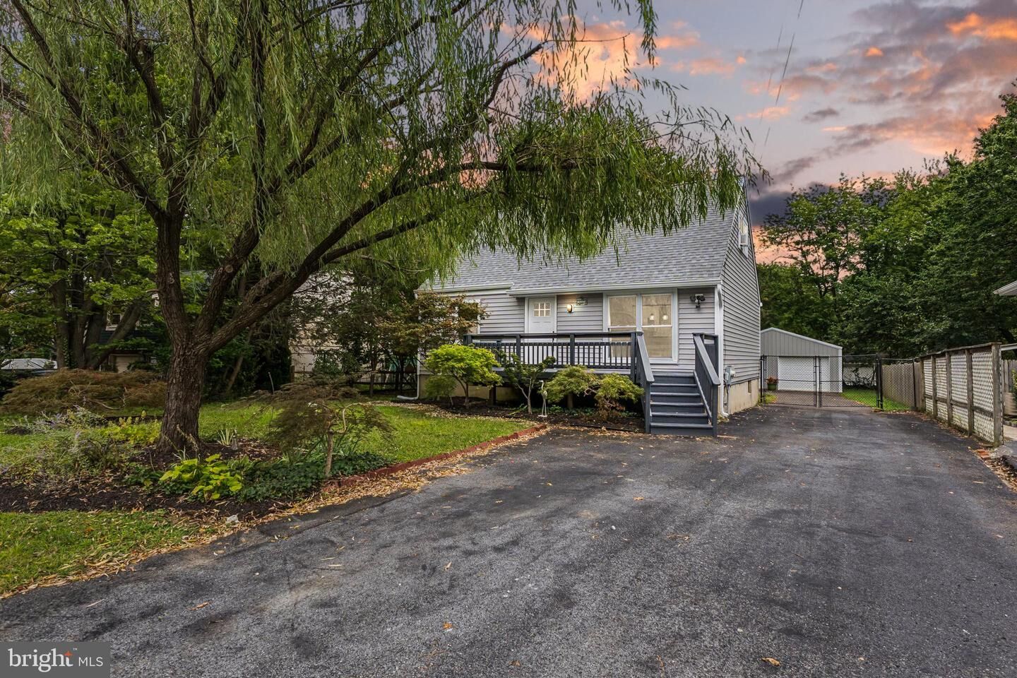 Property Photo:  1227 Hampton Road  MD 21409 