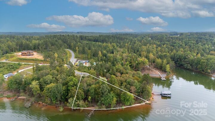 3298 Belford Trail 175  Connelly Springs NC 28612 photo