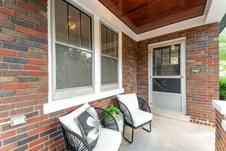 Property Photo:  2905 Daytona Avenue  OH 45211 