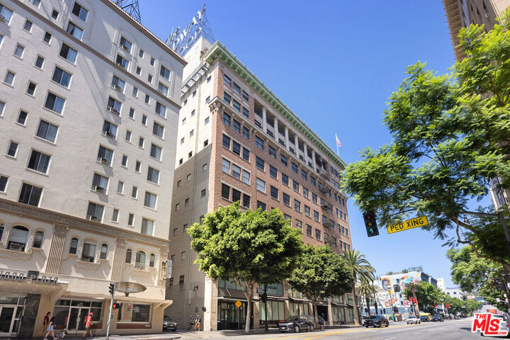 Property Photo:  1645 Vine St  CA 90028 