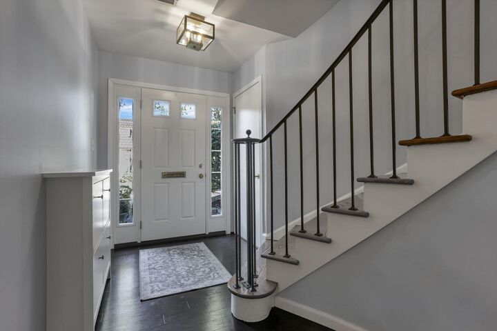 Property Photo:  2782 Chateau S Circle  OH 43221 