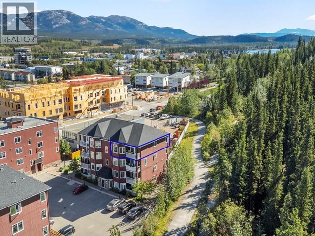 Photo de la propriété: 208-6100 6th Avenue YT Y1A 1M5