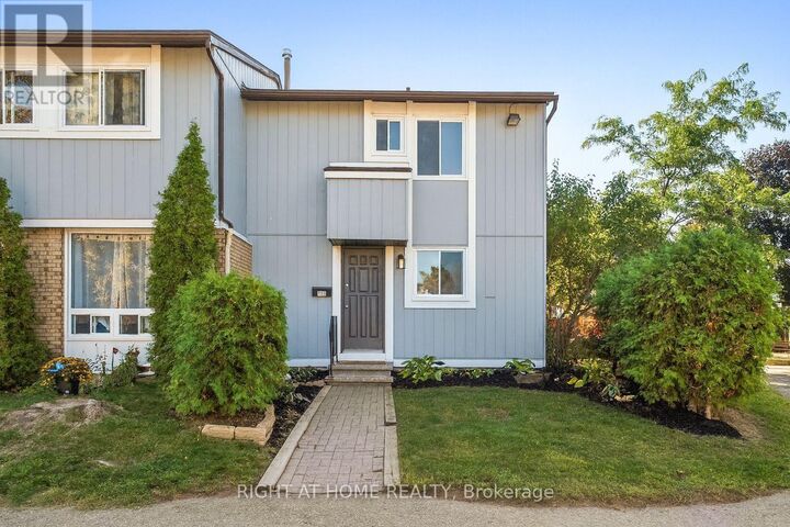 Property Photo: 235 Thistledown Court ON K2J 1N1