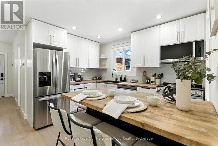 Property Photo:  319 Division Street  ON L1G 5M6 