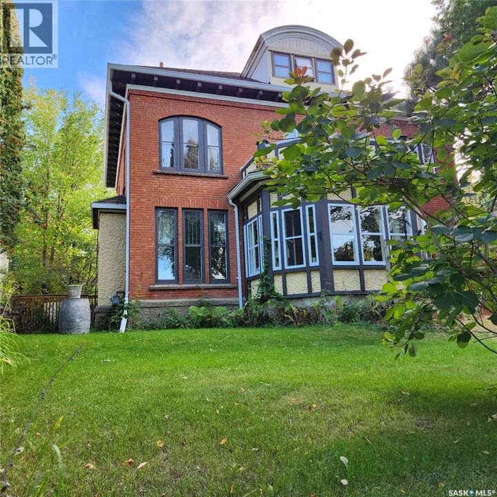 313 19th Street  Prince Albert SK S6V 4C8 photo