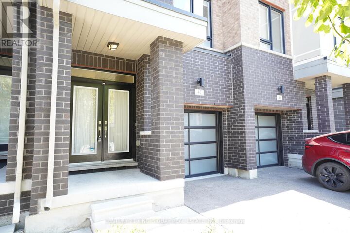 Property Photo: 42 Fancamp Drive ON L6A 4Z1