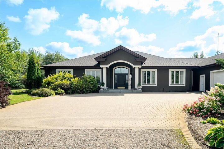 Property Photo:  57 Wolf Drive  MB R0A 0W2 