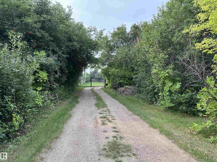 Property Photo:  5203 51A Avenue  AB T0A 0K0 