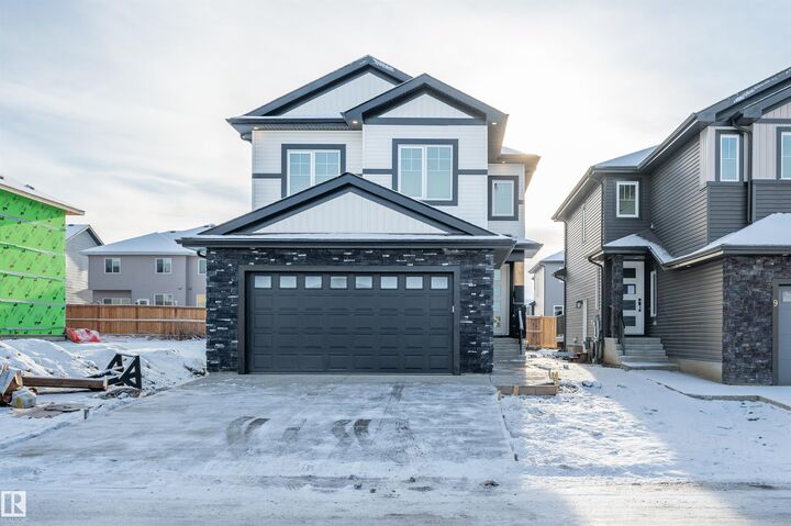 37 Blackbird Bend  Fort Saskatchewan AB T8L 0G6 photo