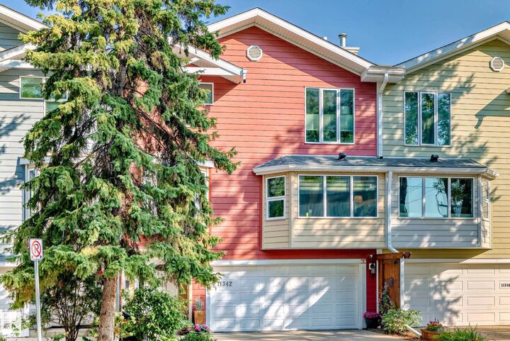 Property Photo:  11342 102 Avenue NW  AB T5K 0P7 