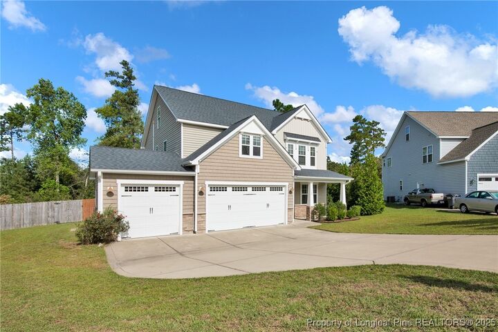 Property Photo:  136 Loch Lane  NC 28326 
