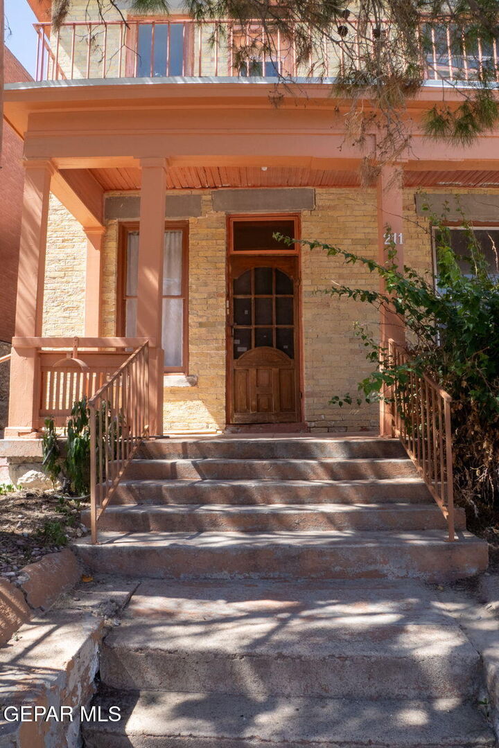 Property Photo:  211 W Rio Grande Avenue A, B &Amp C  TX 79902 