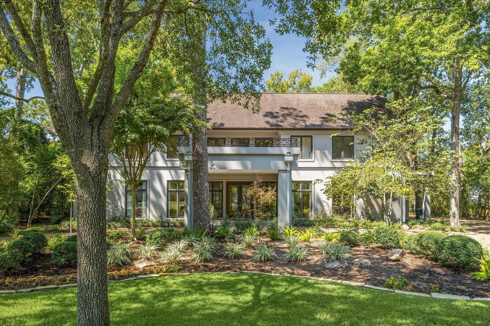 Property Photo: 14 1/2 W Shady Lane TX 77063