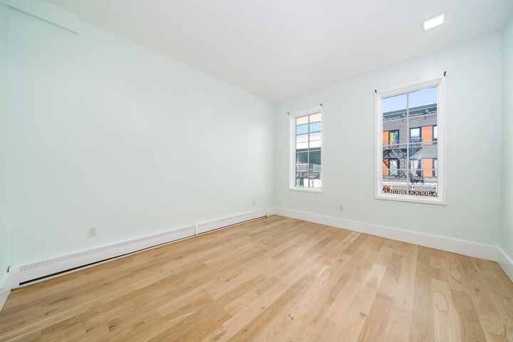 Property Photo:  541 Newark Ave 2R  NJ 07306 