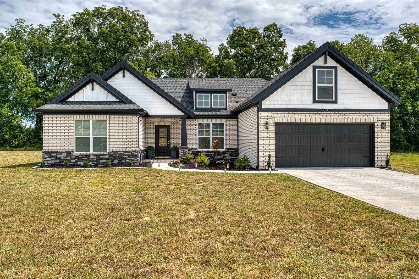 Property Photo:  5620 Red Lake Drive  IN 47620 