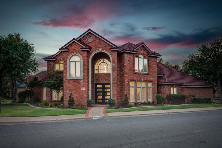 9702 York Place  Lubbock TX 79424 photo