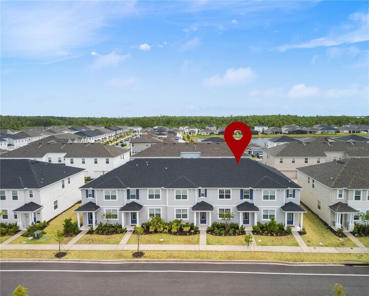Property Photo: 11607 Sunsail Avenue FL 32832