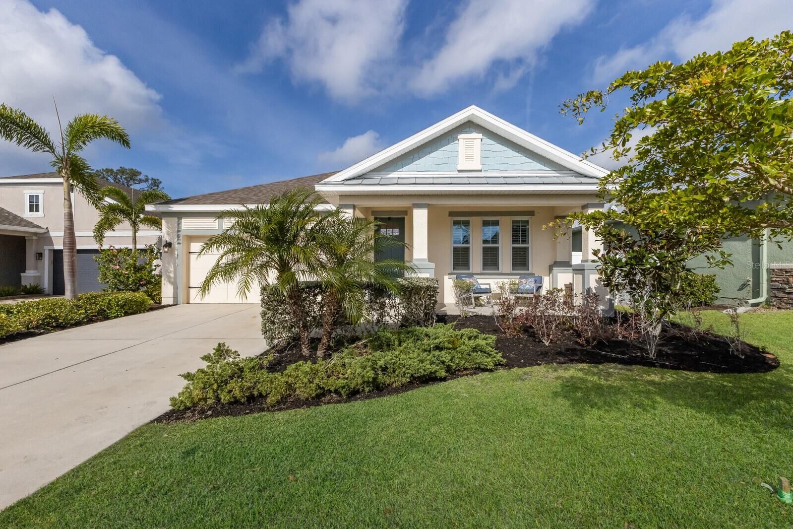 Property Photo: 5163 Asher Court FL 34232