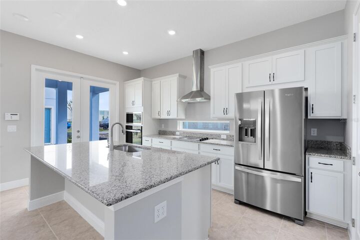 Property Photo:  9841 Peebles Street  FL 32827 