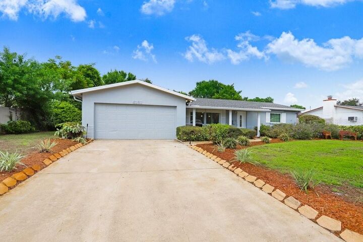 Property Photo:  6181 39th Avenue N  FL 33709 