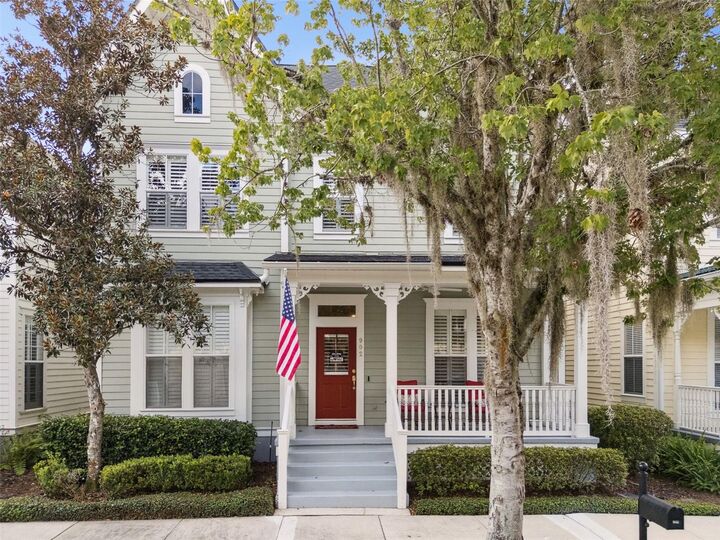 Property Photo: 902 Towhee Court FL 34747
