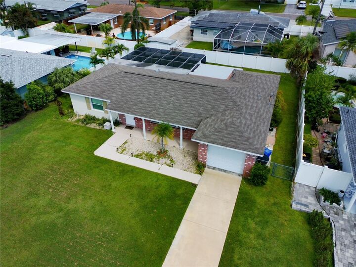 Property Photo: 3595 61st Street N FL 33710