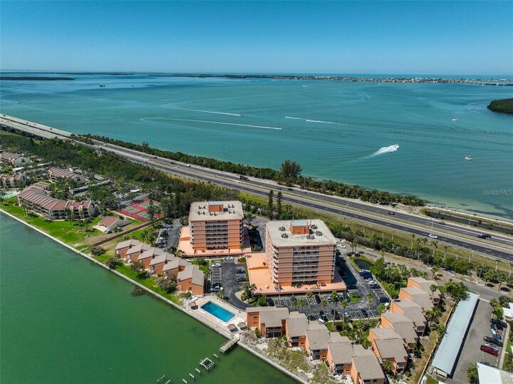Property Photo:  7430 Sunshine Skyway Lane S 403  FL 33711 