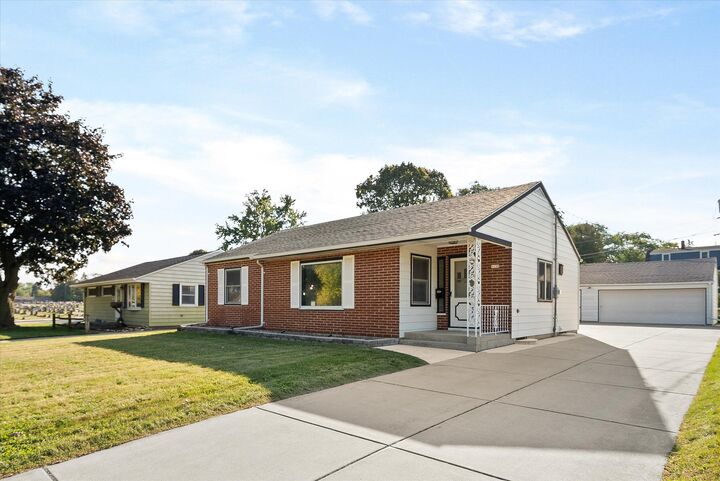 Property Photo: 1139 4th Ave WI 53024